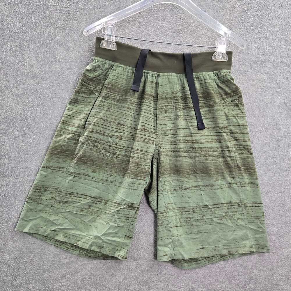 Lululemon T.H.E. Men Activewear Shorts S Green Pockets Drawstring 10 in Inseam